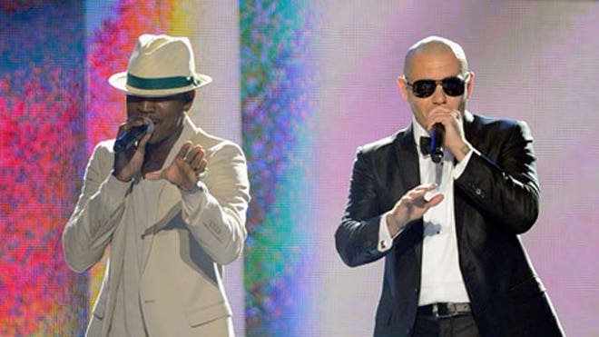 Pitbull and Ne-Yo.JPG